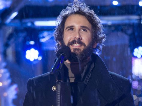 Let Your Heart Be Light Watch The Great Comet Star Josh Groban Perform At The Rockefeller