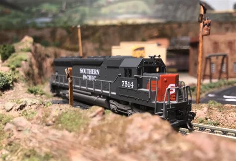 Southern Pacific Passing Through Town On My N Scale Layout Modeltrains