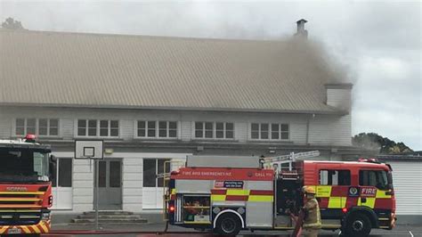 Fire Damages Hall Classrooms At Auckland School