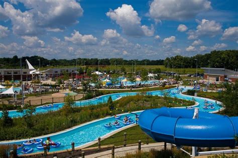 The Waterpark In Carmel Indiana Has The Most Epic Lazy River