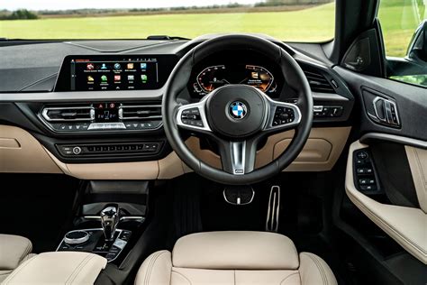 Bmw 2 Series Gran Coupe 2020 Interior Dashboard And Infotainment Parkers