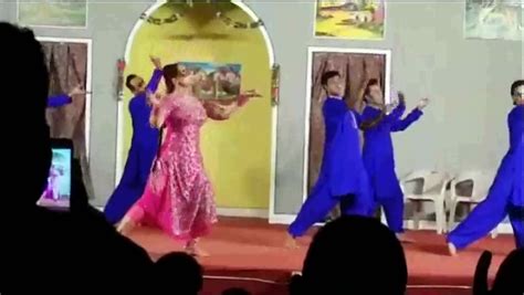 Nargis Latest New Hot Stage Mujra Dance 2015 Video Dailymotion