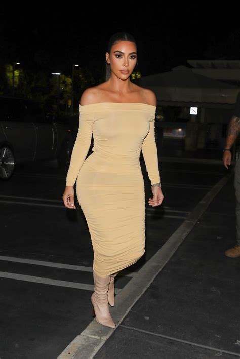 Kim Kardashian At A Gas Station In Calabasas 12102019 Hawtcelebs