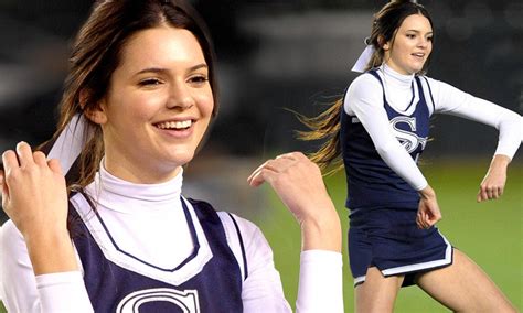 Kendall Jenner Picture What High School Did Kendall Jenner Go To