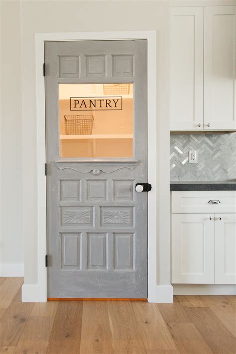 2030 Antique Door For Pantry