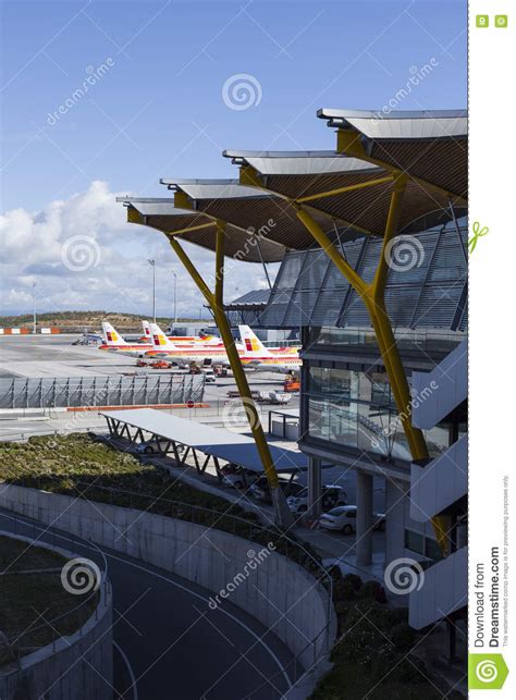Madrid Spain February 16 Madrid Barajas Airport Main Intern