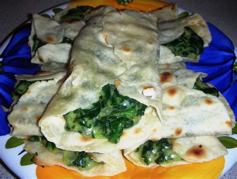 Anatolian Flat Breads With Cheese And Spinach Gozleme Ozlem S