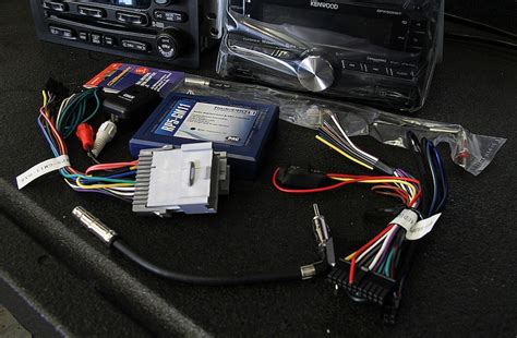 How To Install An Aftermarket Radio In A Trailblazer Ss