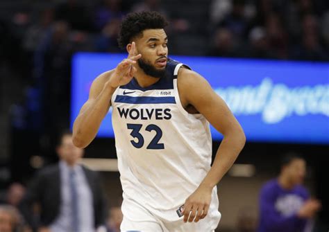 Nba Karl Anthony Towns Rings In With Simple Message