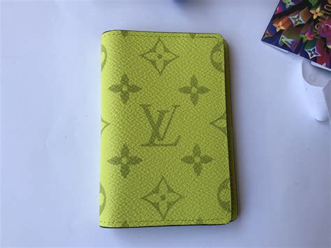 New Louis Vuitton Pocket Organizer M30318 Green Taigarama Jaune