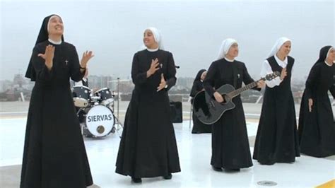 the rock n roll nuns who performed for pope francis in mexico