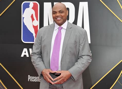 Nba Great Charles Barkley Donates 1m To Miles College
