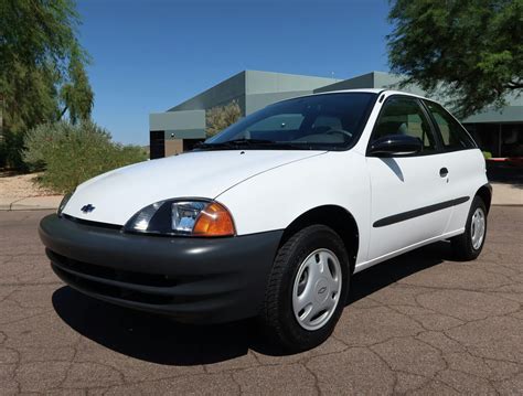 UPDATE: Like bland cars? This immaculate, 405-mile Geo Metro will get