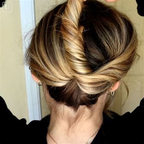 7 Quick And Easy French Pin Hairstyles That Look Effortlessly Chic Upstyle