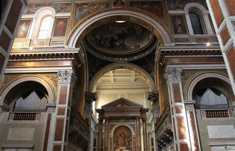 La chiesa fu voluta da papa pio ix, che nel 1870 pose la prima pietra del nuovo edificio, ma a causa dell'annessione di roma al regno d'italia i lavori si interruppero ben presto; Roma, Basilica del Sacro Cuore di Gesù - de Orgelsite ...