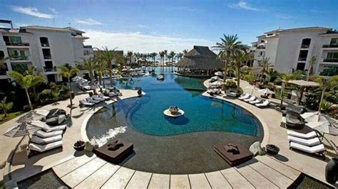 Cabo Azul Resort Cabo San Lucas Mexico What A Gorgeous Yin Yang Pool Right The Tiki Hut