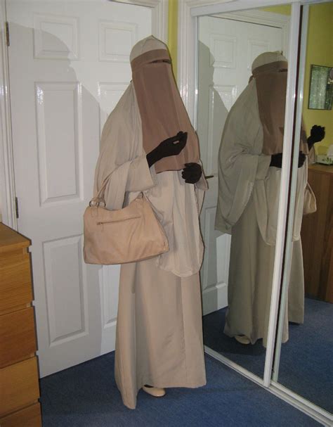 Pin On Niqab Burqa Veils Masks