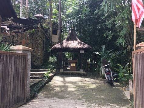 Hiking info, trail maps, and trip reports from bukit janda baik (566 m) in malaysia. Danau Daun Chalets - UPDATED 2017 Prices & Guest house ...