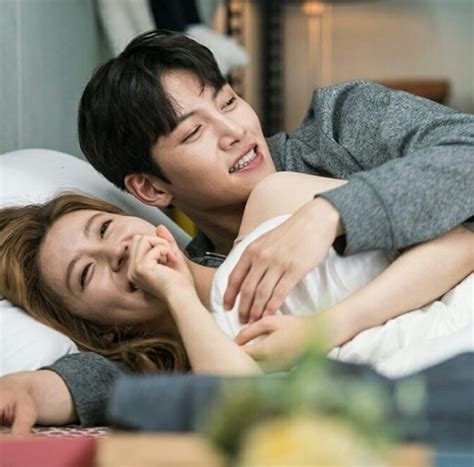 A prosecutor and his assistant work together on a murder case. Suspicious Partner/Ji chang wook ♥ - GDragon Sunny ( Cat ...