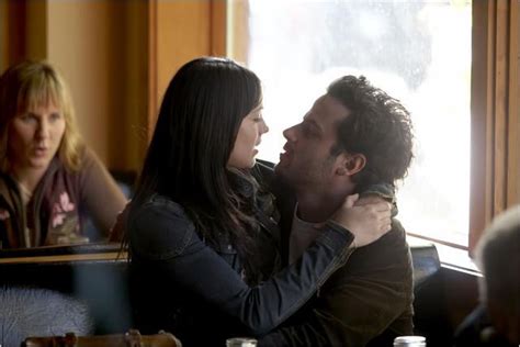 Photo De Luke Kirby Dans La Série Tell Me You Love Me Photo 15 Sur 16