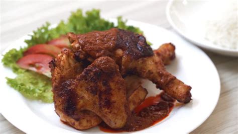Resep ayam panggang bumbu rujak. ayam: Ayam Panggang Bumbu Rujak Jawa Timur