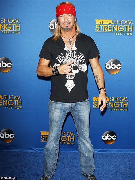 Bret Michaels Suffers Medical Emergency During Concert In New Hampshire And Rushes From Stage