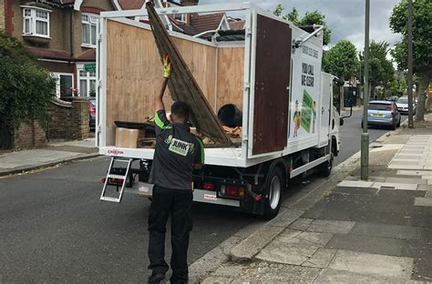 Can you throw out or recycle an old mattress? Mattress Removal London