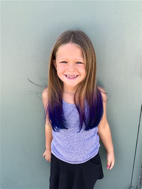 Colored hair should be washed with shampoos made with specific formulas for this type of hair. Is it safe for kids to dye their hair with wild colors?