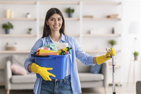 Cómo Limpiar Y Desinfectar Los Utensilios De Limpieza Timbrit