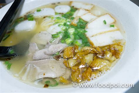 Featuring penang famous dishes, gurney delight became the delight of the kota kemunians. Duck Meat Koey Teow Soup RM5.50