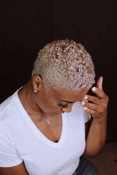 5 Natural Hair Confidence Boosters | Your Best Hair Means Being