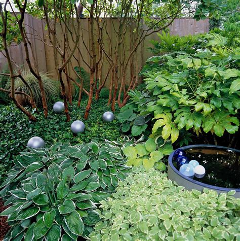 20 Shade Garden Design Ideas That Prove You Can Grow Colorful Plants