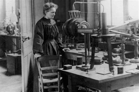 Marie Curie Famous For The Discovery Of Radium And Polonium Marie