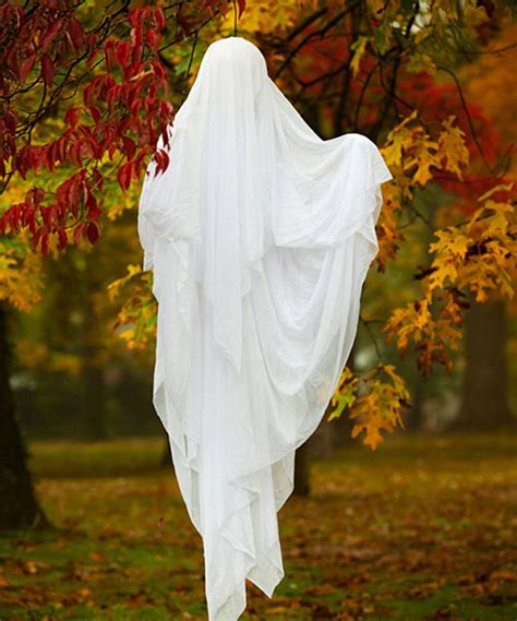 Diy Ghost Hanging From Tree
