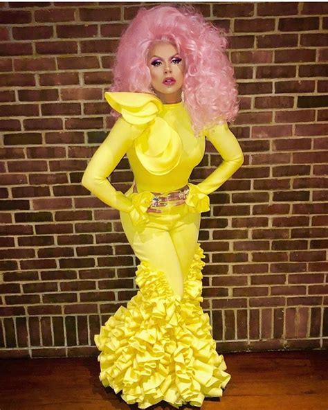 Casey Caldwell Casey Yalater On Instagram 💛💛💛 Farrahrized A Vision