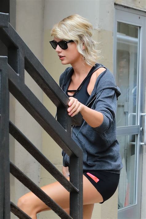 Taylor Swift In Shorts Arrives At A Gym In New York 08102016 Hawtcelebs