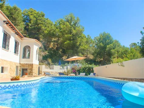 Holiday Villas and Apartments in Benissa