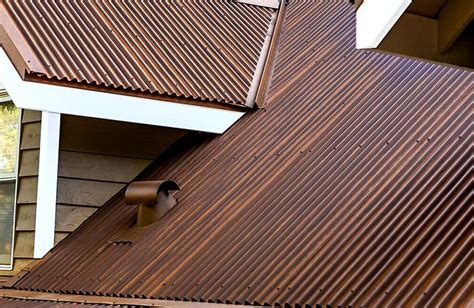 Corrugated Streaked Rust Metal Roofing Siding Panels