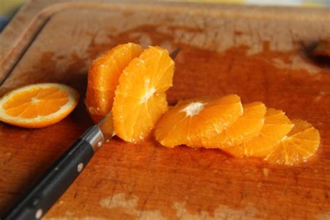 Comment Peler à Vif Une Orange En 5 Mn Les Recettes De Cuisine Dannie