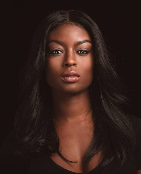 Gabrielle Union Bold Makeup Beautiful Black Women Image Shows Black