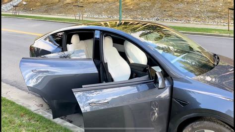 Real Life 2021 Tesla Model Y White Interior Review No Talking Youtube