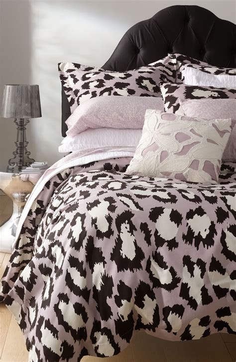 The sheet set has piping details on both the flat cheetah print full/queen bedding ensemble has all that your little one will need. 45 best images about Leopard Print Duvet Cover on ...