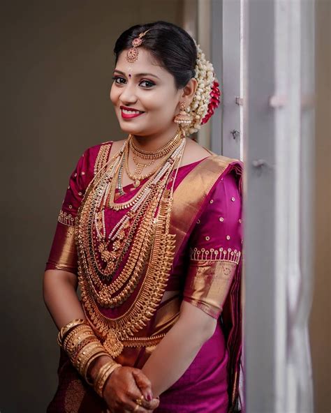 3212 Likes 4 Comments Kerala Brides 🔵 Keralabrides On Instagram “bride Ayilya Photo