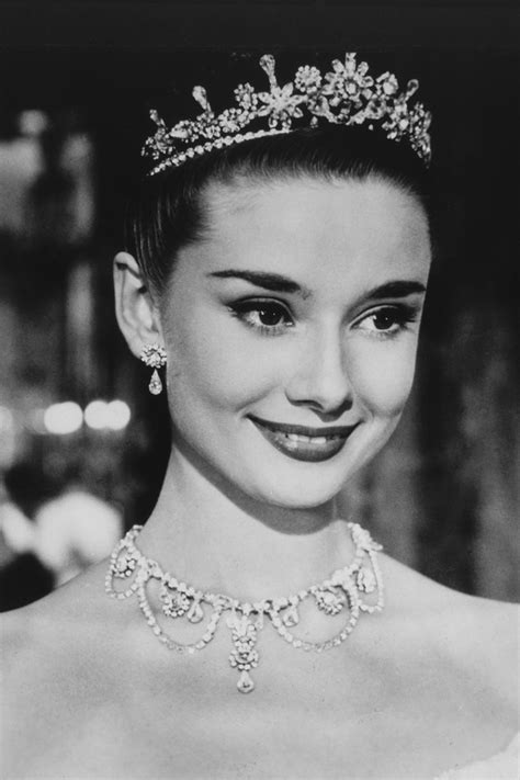 Audrey Hepburns Best Hairstyles From Breakfast At Tiffanys To Roman