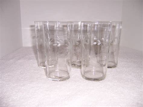 Triple A Resale 5 Etched Glass Tumblers