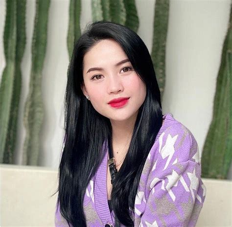 Chiến Thần Review Võ Hà Linh Xô đổ Mọi Kỷ Lục Livestream Bán Hàng Trên Tiktok Sở Hữu Tài Sản