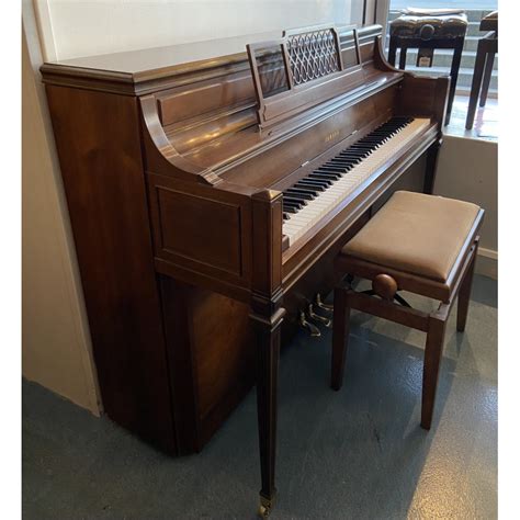 Piano Droit Yamaha M G Consoles Noyer Satin