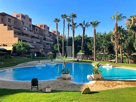 Encuentra toda la oferta de pisos, locales, oficinas, garajes, terrenos y naves. gestión inmobiliaria | Piso en alquiler en Alicante de 85 m2