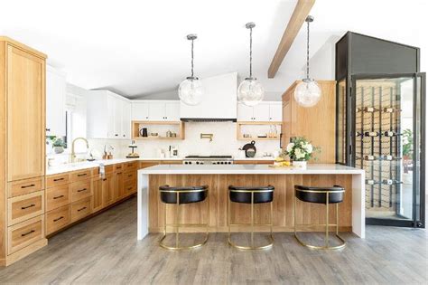 Oak Kitchen Cabinets With Quartz Countertops Kitchen Cabinet Ideas