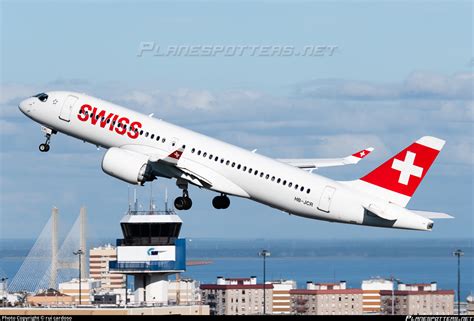 Hb Jcr Swiss Airbus A220 300 Bd 500 1a11 Photo By Rui Cardoso Id